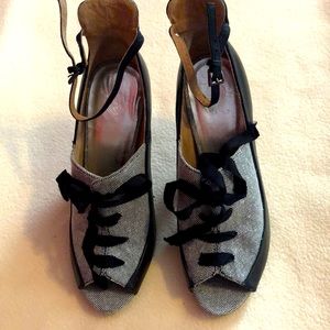 Black and white houndstooth open toe heels